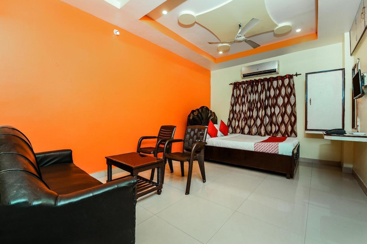 Hotel O Sindhura Guest House Raspari Palao Bagian luar foto