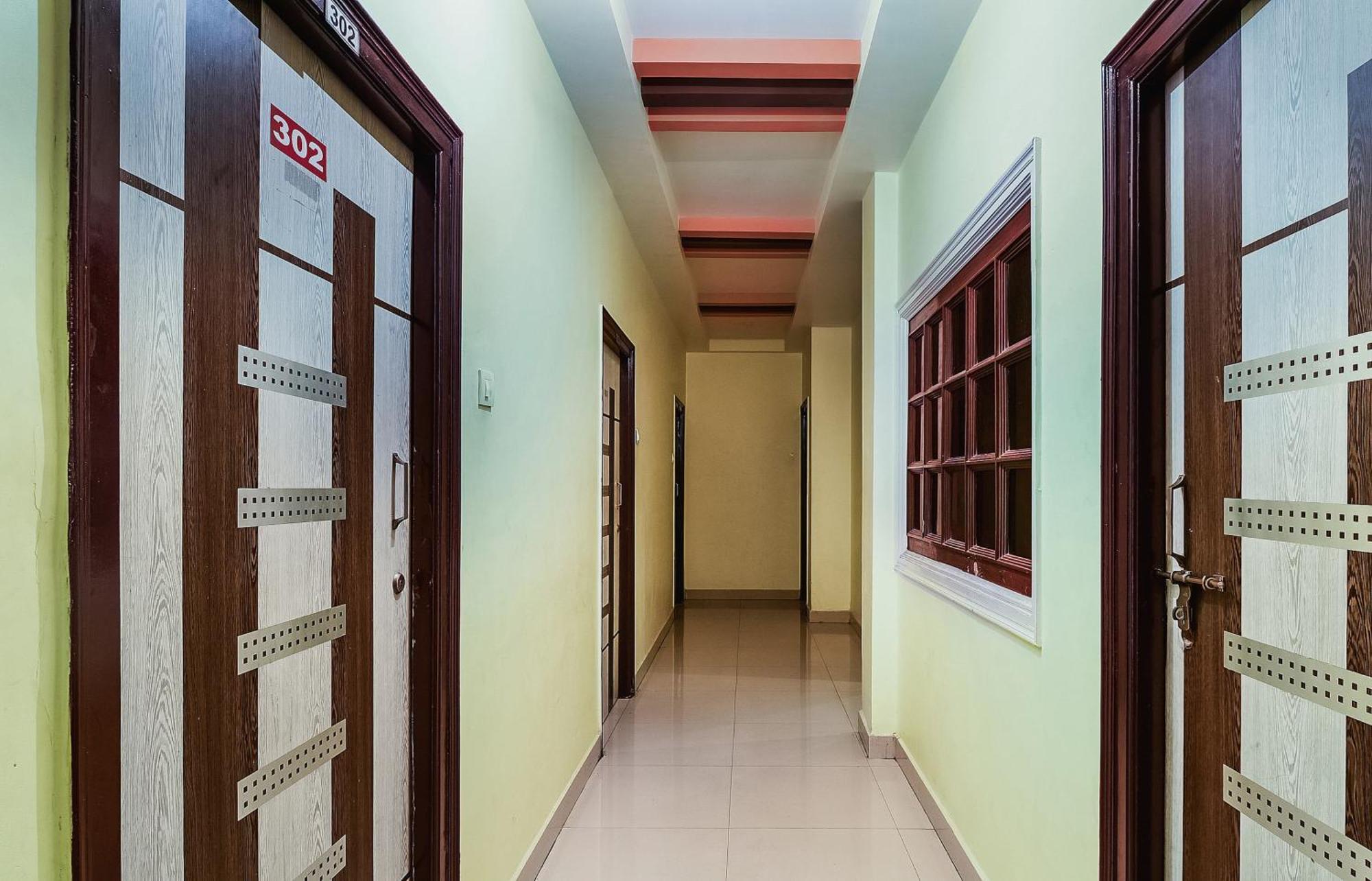 Hotel O Sindhura Guest House Raspari Palao Bagian luar foto